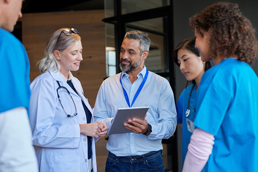 ark-staffing-for-clients-anesthesiologists Locum Tenen configuring medical equipment
